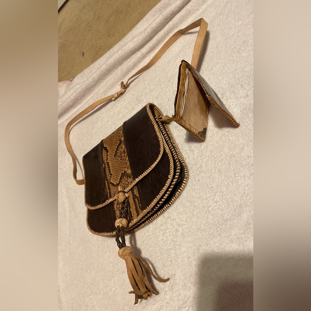 Genuine leather and snake skin purse